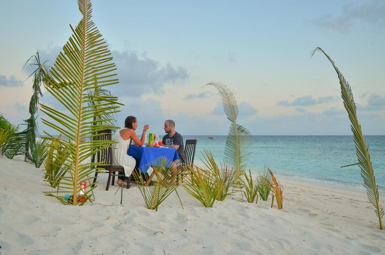Ukulhas Beach Inn Exteriör bild