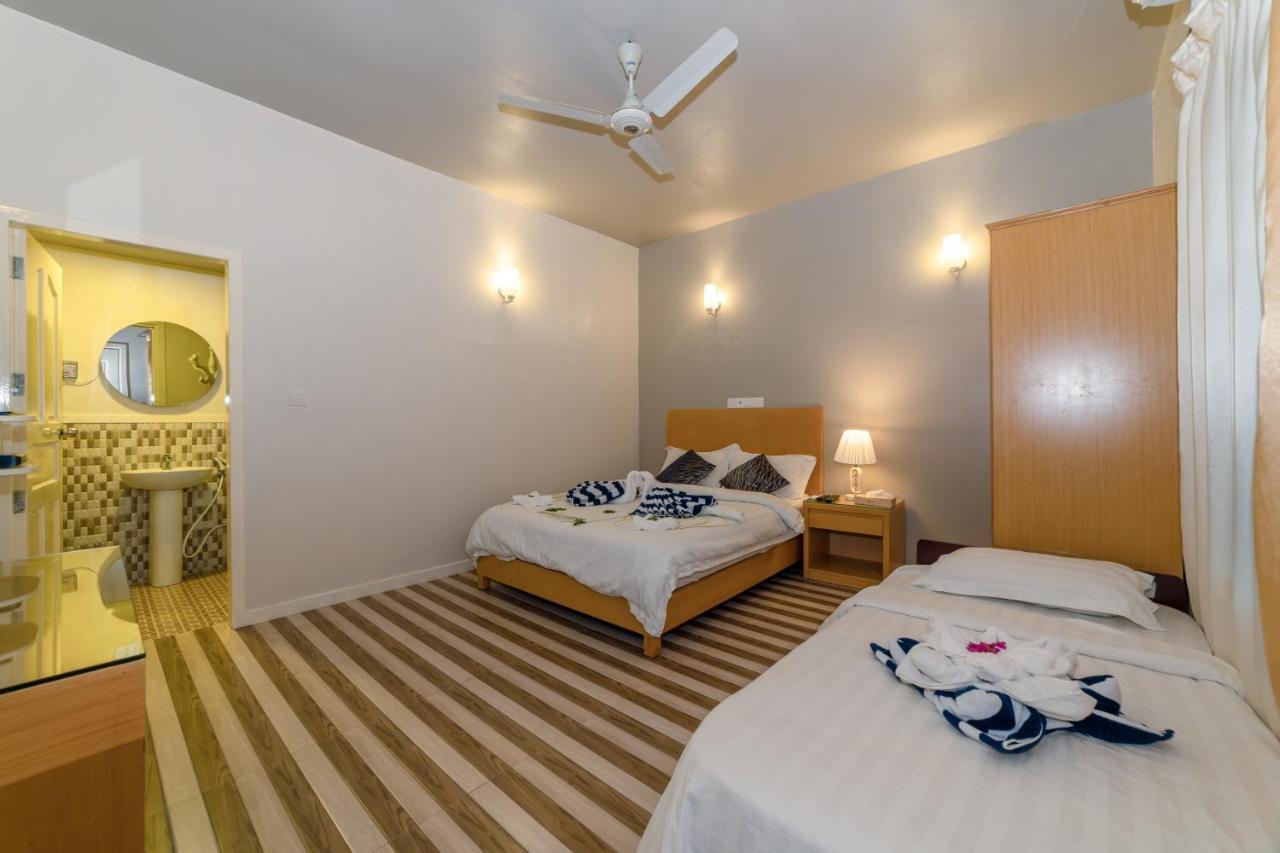 Ukulhas Beach Inn Exteriör bild