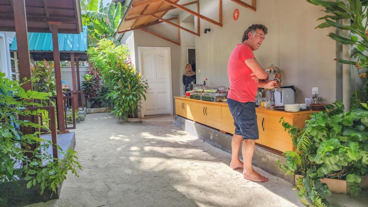 Ukulhas Beach Inn Exteriör bild