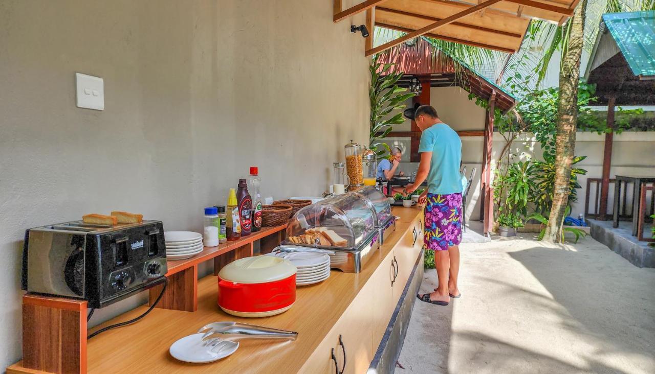 Ukulhas Beach Inn Exteriör bild